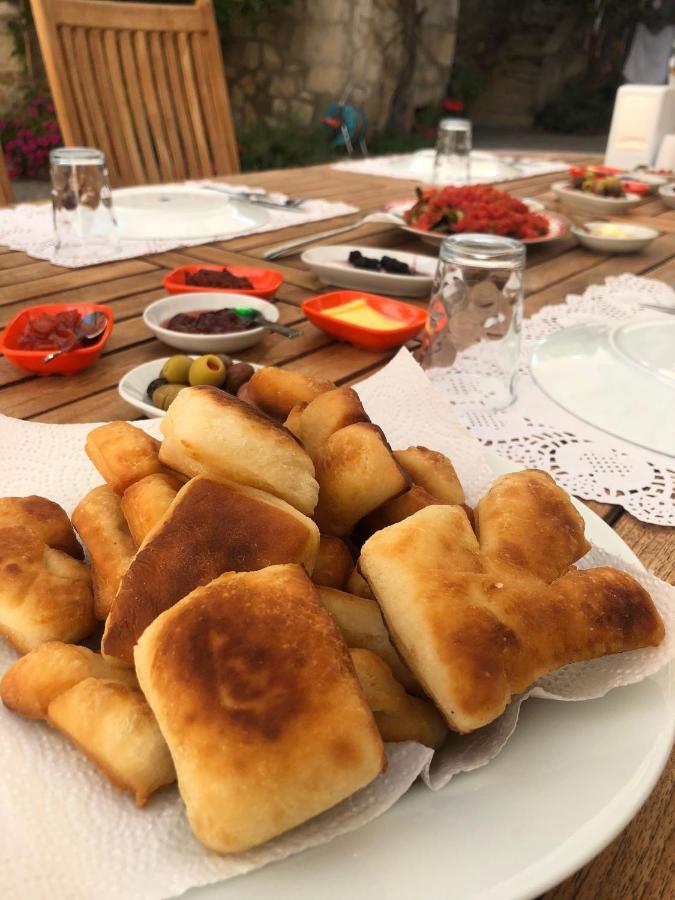 Annemin Harabesi Otel Çeşme Kültér fotó